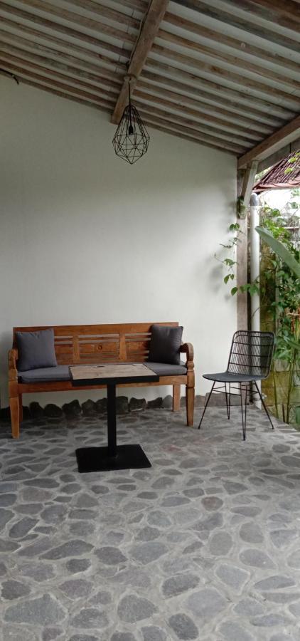 Sunmoonstarvillas Yogyakarta Jarakan Екстер'єр фото