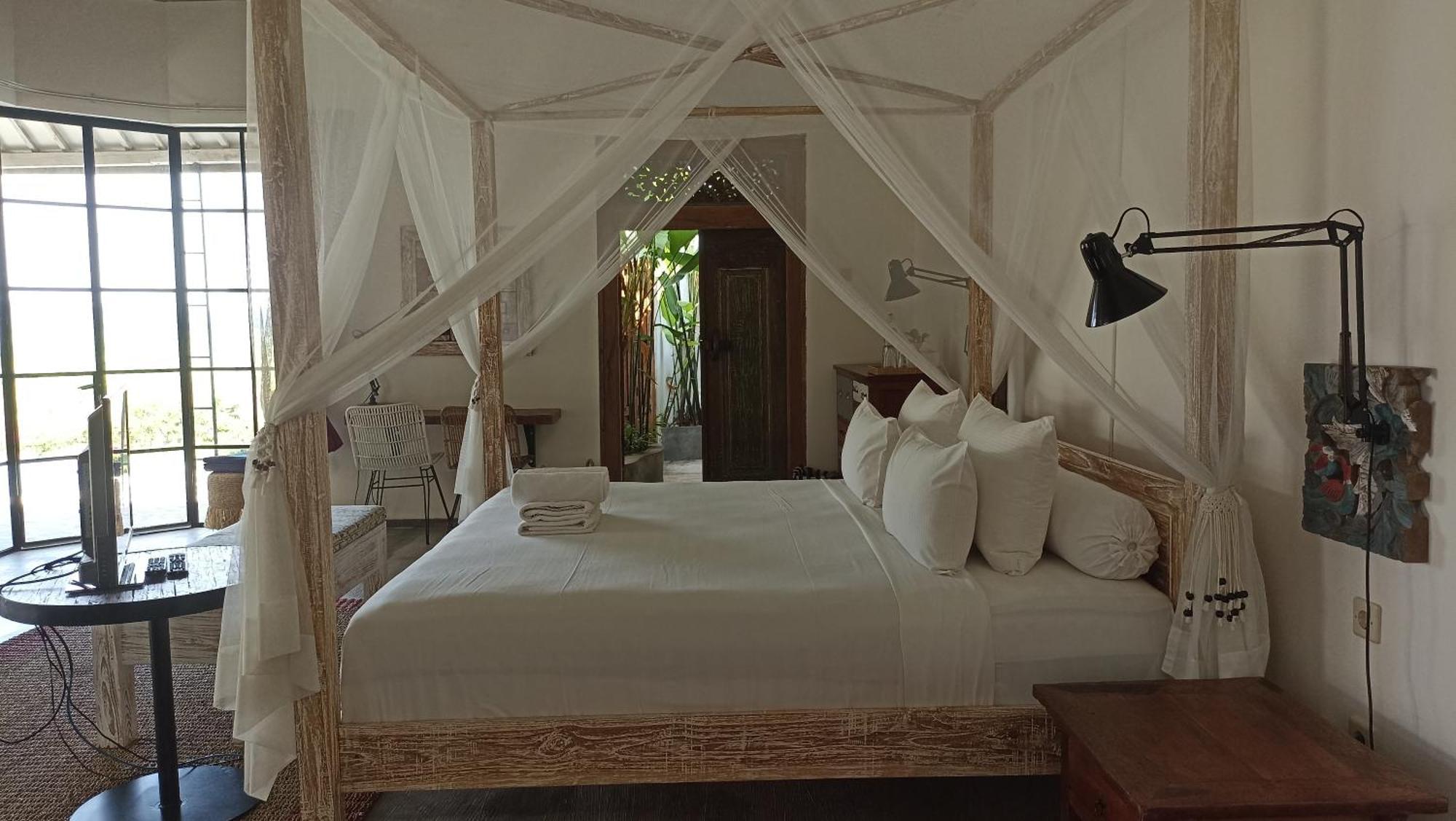 Sunmoonstarvillas Yogyakarta Jarakan Екстер'єр фото
