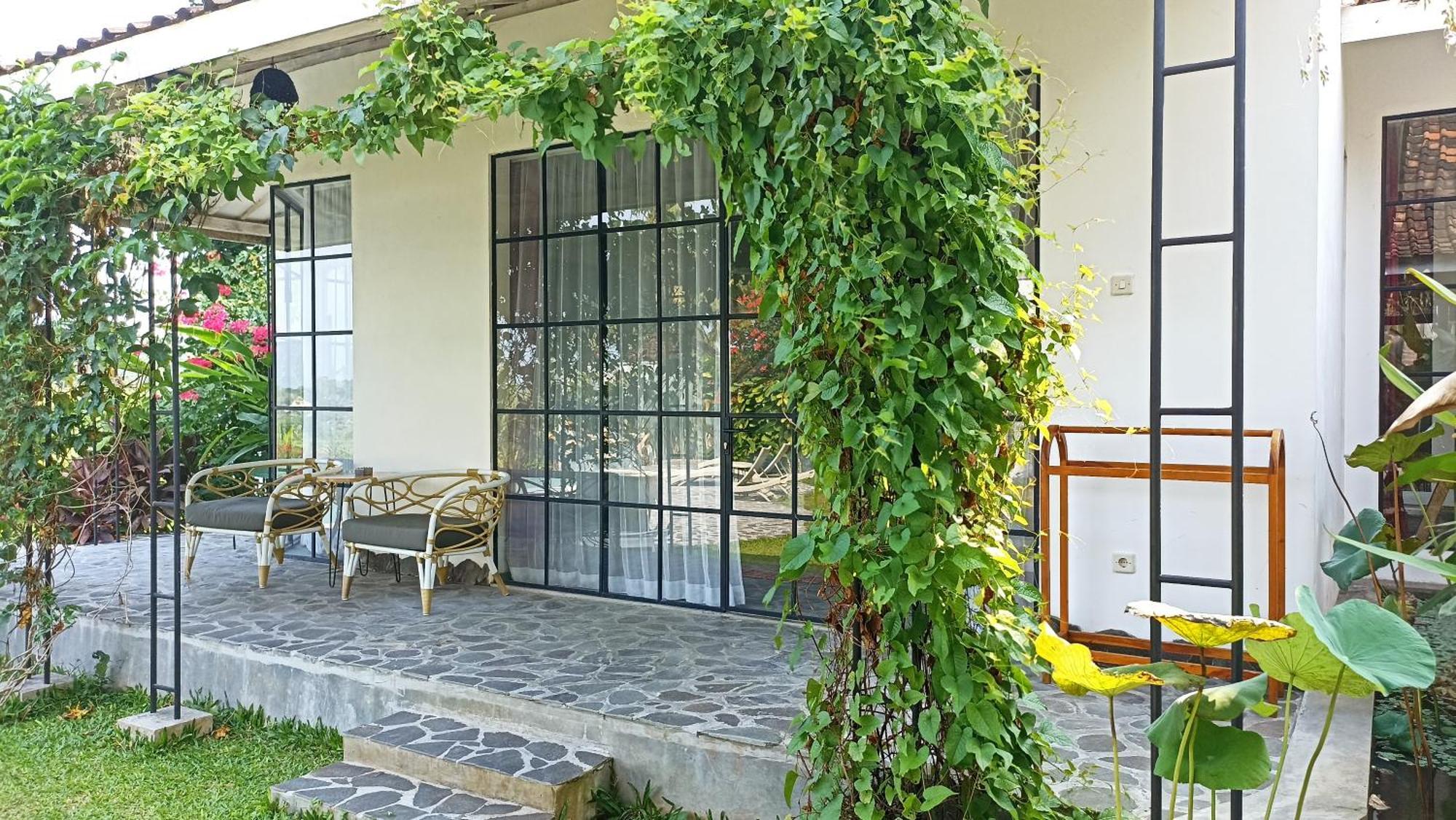 Sunmoonstarvillas Yogyakarta Jarakan Екстер'єр фото