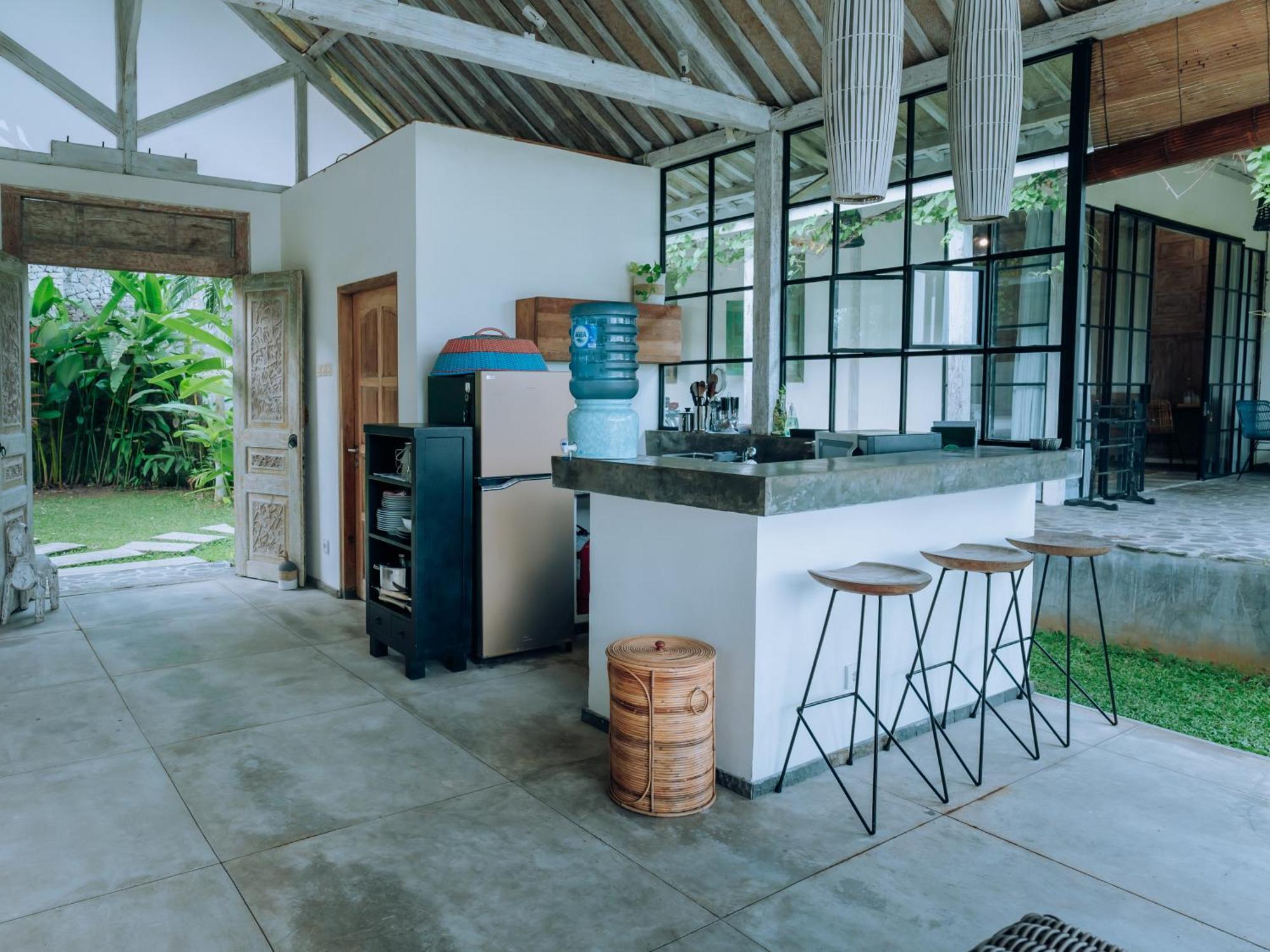 Sunmoonstarvillas Yogyakarta Jarakan Екстер'єр фото