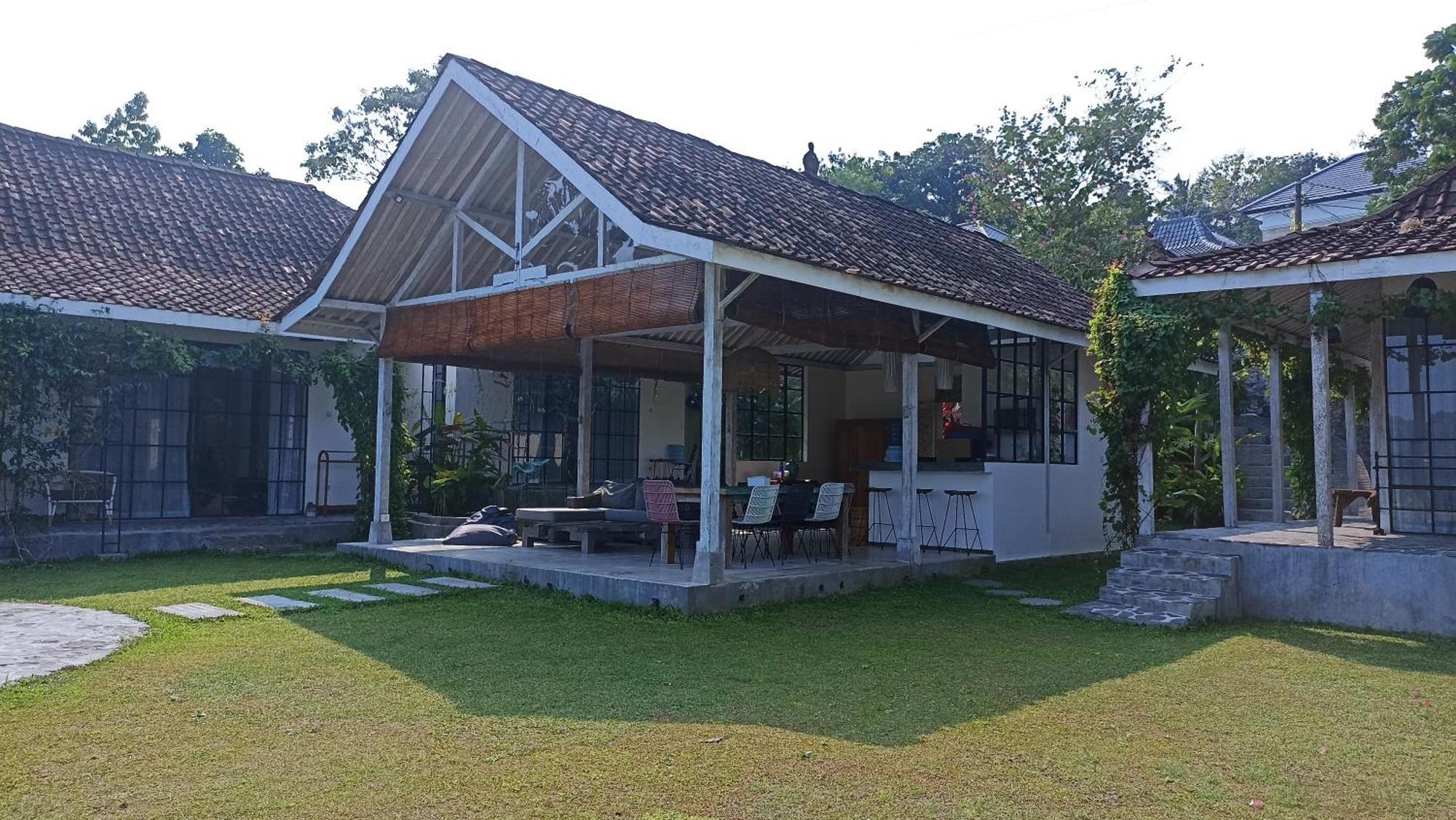 Sunmoonstarvillas Yogyakarta Jarakan Екстер'єр фото